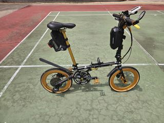 （分類：）位於 。 由 lctung-0 提交（商品編號 1460136877，圖片 1）。簡介： 。
