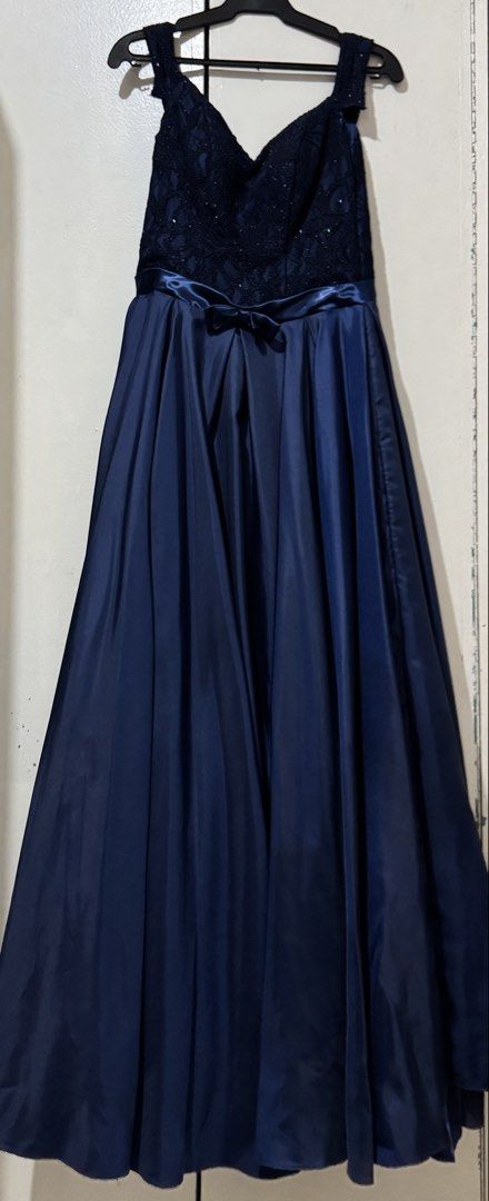 FOR RENT: BLUE BALL GOWN (Category: Evening dresses & gowns) located in Marikina City. Submitted by closetbyalexa (Listing ID 1460261601, Image 2). Description: FOR RENT: CUSTOM BLUE BALL GOWN - P2,000 RENT - P9,000 SALE For debut, prom, and other formal events ! - Has built-in cups, back zipper, and back corset-like strings. - Can fit Small - Medium - Measurements: - Length: 60” (floor-length) - Bust: 15” - Waist: 13.5” Items can be rented for a