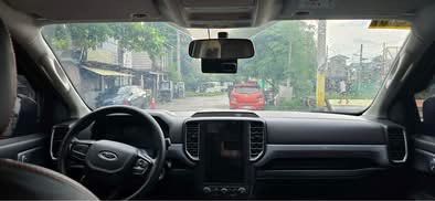 Ford Ranger (Category: Used Cars) located in Manila. Submitted by matchalover_25 (Listing ID 1460186485, Image 2). Description: FS: FORD RANGER XL 4x4 MT: Uses a 2.0L single-turbo diesel engine (167 hp, 405 Nm) with a 6-speed manual transmission, 16-inch steel wheels, and a 10-inch touchscreen. honest issue:minor scratches RFS:mag upgrade lang NEGOTIABLE SA SURE BUYER💯‼️.