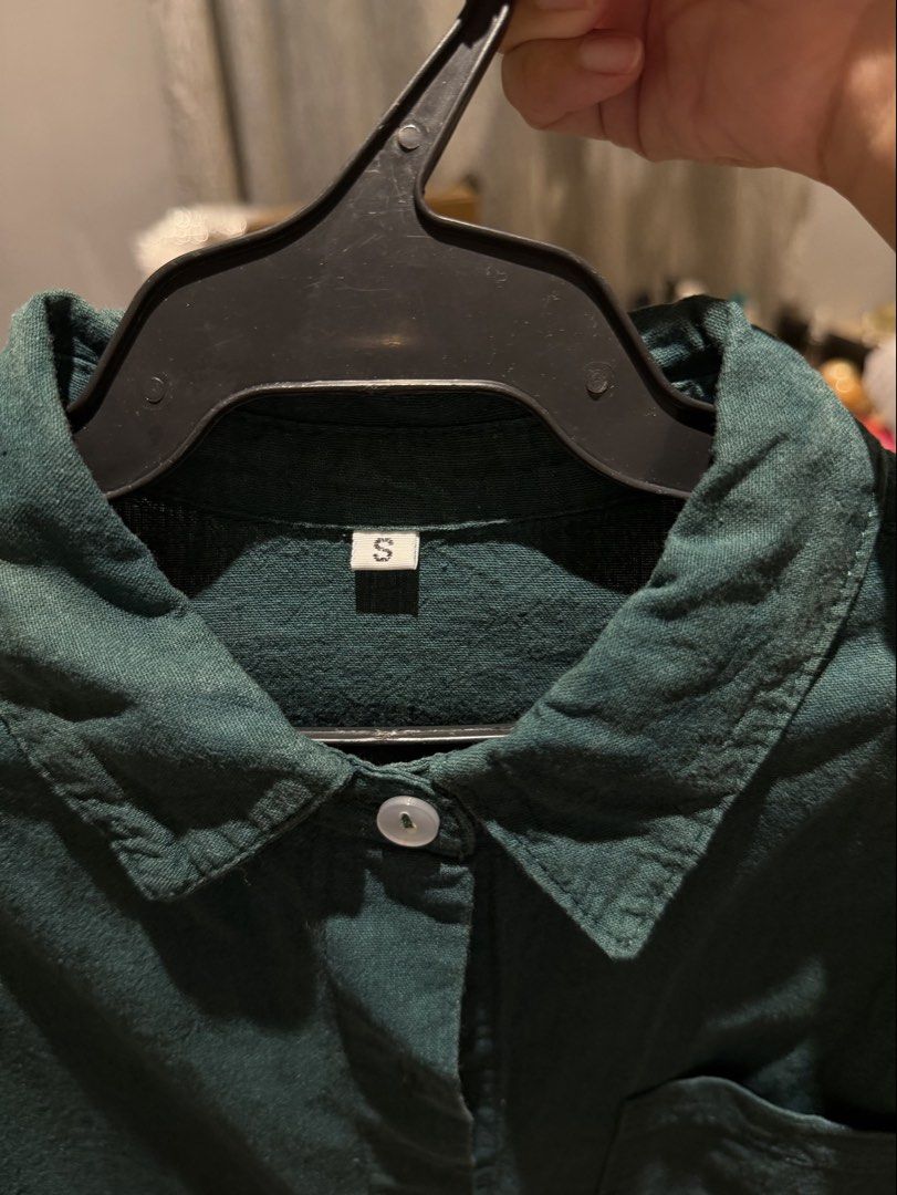 Forest Green Linen Polo (Category: Shirts) located in Paranaque City. Submitted by preluvdbyp (Listing ID 1460213716, Image 2). Description: S-M size From Sh0pee store: Get Low •Payment Options: GCash or BPI Bank Transfer •Delivery/Shipping fee to be shouldered by buyer.