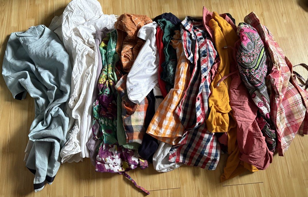 FREE CLOTHES (Category: Blouses) located in Manila. Submitted by yvnnchy (Listing ID 1460147912, Image 1). Description: FREE CLOTHES .