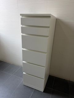 (Category: ) located in . Submitted by EASYMOVE (Listing ID 1460202951, Image 1). Description: .