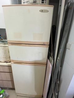 (Category: ) located in . Submitted by PAYMENTB4DELIVERYFIXEDPRICE (Listing ID 1460275451, Image 1). Description: .