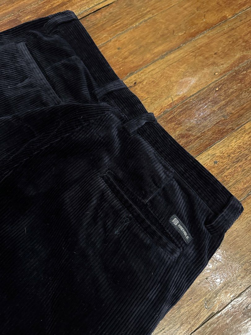 Frenble Black Corduroy Pants (Category: Other Bottoms) located in Pateros City. Submitted by sonderw (Listing ID 1460261352, Image 2). Description: Brand: Frenble Corduroy Pants Waistline: 34 Length: 34.5 Leg opening: 8.5.