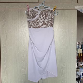 (Category: ) located in . Submitted by clothes4salemy (Listing ID 1460232562, Image 1). Description: .
