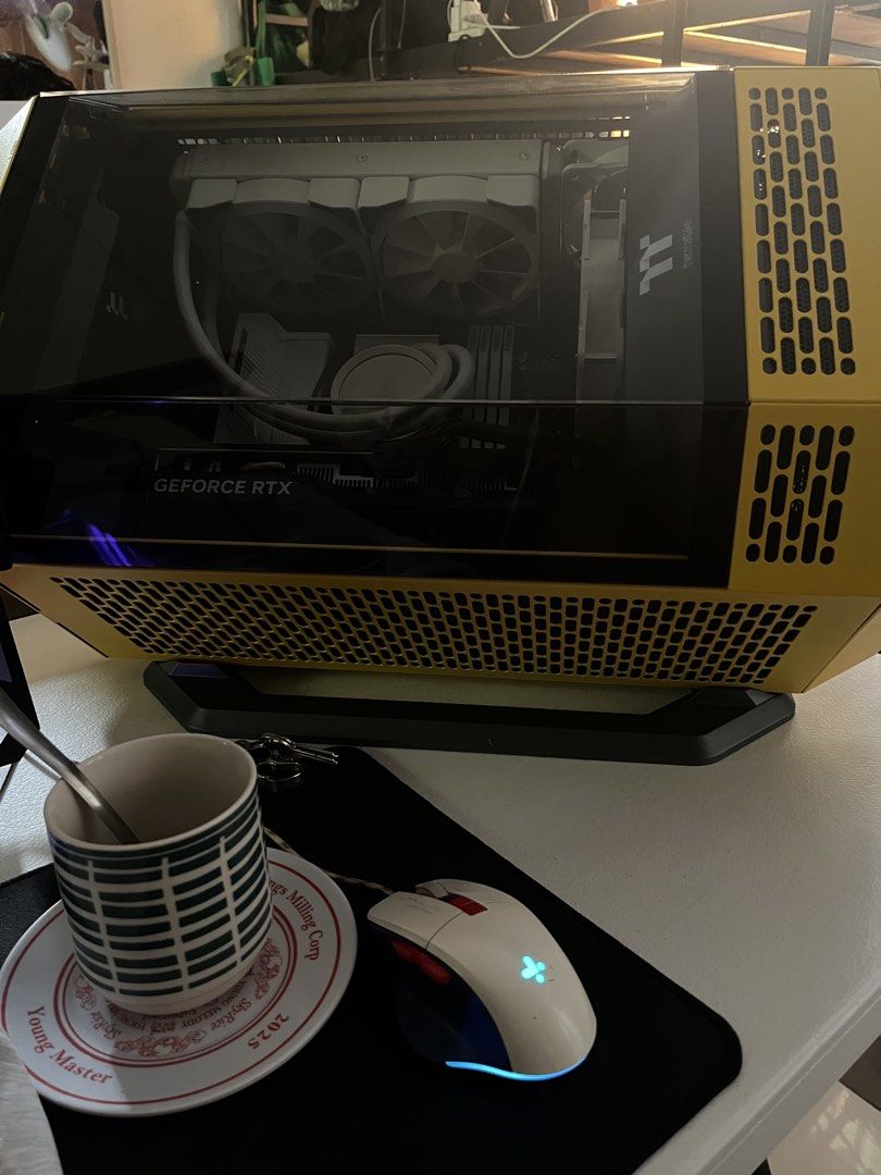 Gaming PC (Category: Desktops) located in Manila. Submitted by deimos_766 (Listing ID 1460213923, Image 3). Description: Intel core ultra 265kf 32gb 6000mhz DDR5 cl38 512 NVME Kioxia Gigabyte B860M Gaming X Nzxt x53 AIO white 240mm thermaltake tower 300 bumblee Thermal take tower chassis stand 3 arctic p12 max fans white Cooler master MWE 850W 80+ Gold .