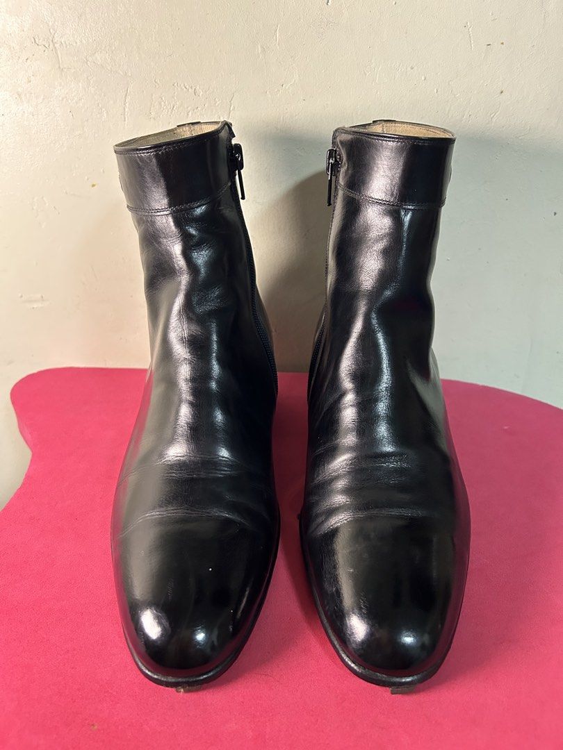 garant Genuine Leather Ankle Boots (Category: Boots) located in Quezon City. Submitted by jjsurplus_23 (Listing ID 1460167352, Image 3). Description: Made in Japan 22.5-23cm insole.