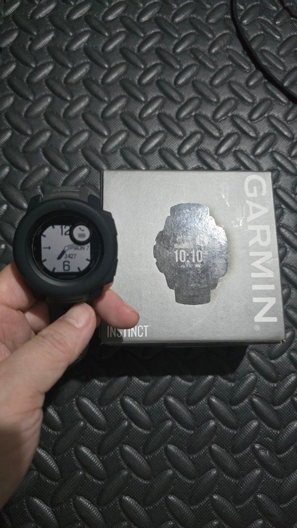 Garmin Instinct Smartwatch (Category: Wearables & Smart Watches) located in Dasmarinas. Submitted by olxph_176618377 (Listing ID 1460218271, Image 2). Description: - Garmin Instinct Smartwatch (Black) - Displays Time, Date, and Altitude - Ideal for Outdoor Activities & Everyday Wear - Durable and Rugged Design - Comes with Original Box - excellent condition .