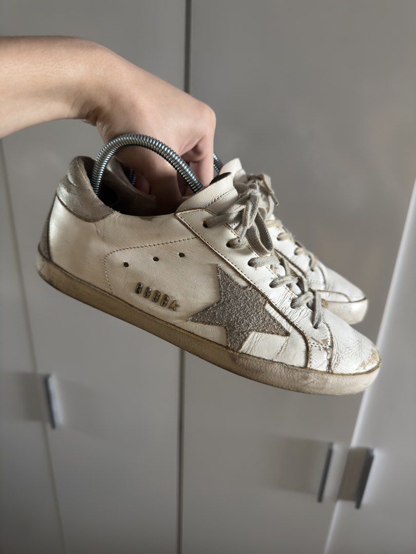 GGDB Golden Goose Superstar Silver Tab EU 37 (Category: Sneakers) located in Pasay City. Submitted by eunseoscloset (Listing ID 1460133165, Image 2). Description: GGDB Golden Goose Superstar Silvertab Size Eu 37 Well used but still presentable Pair only Authentic from Cop Garden PH ₱4,000 shipped Repriced ₱3,499 + sf PM me for any questions Thanks!.