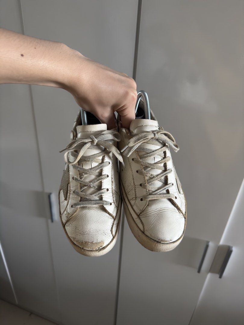 GGDB Golden Goose Superstar Silver Tab EU 37 (Category: Sneakers) located in Pasay City. Submitted by eunseoscloset (Listing ID 1460133165, Image 3). Description: GGDB Golden Goose Superstar Silvertab Size Eu 37 Well used but still presentable Pair only Authentic from Cop Garden PH ₱4,000 shipped Repriced ₱3,499 + sf PM me for any questions Thanks!.
