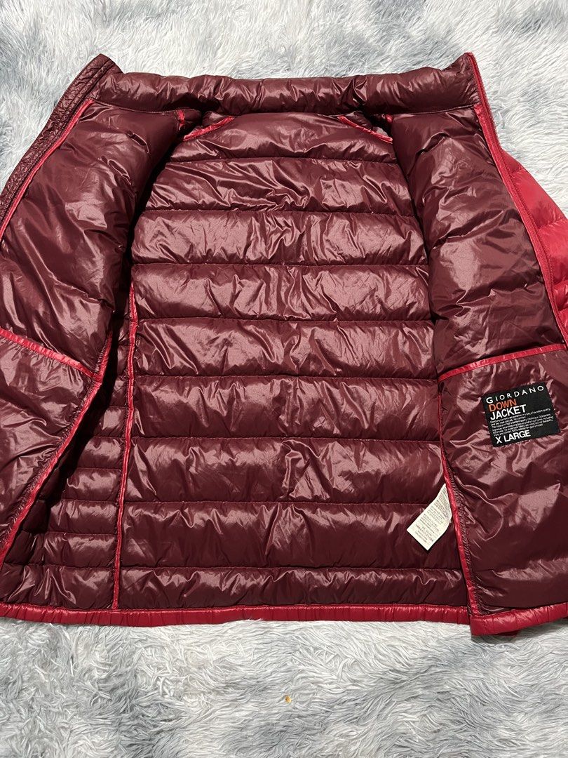 Giordano Down Puffer Jacket (Category: Coats, Jackets and Outerwear) located in Sasmuan (Sexmoan). Submitted by winterclothes.ph (Listing ID 1460162647, Image 3). Description: Giordano Down Puffer Jacket Pocketable hood XL on tag Width 22.5 Length 28 Excellent Condition 1450.