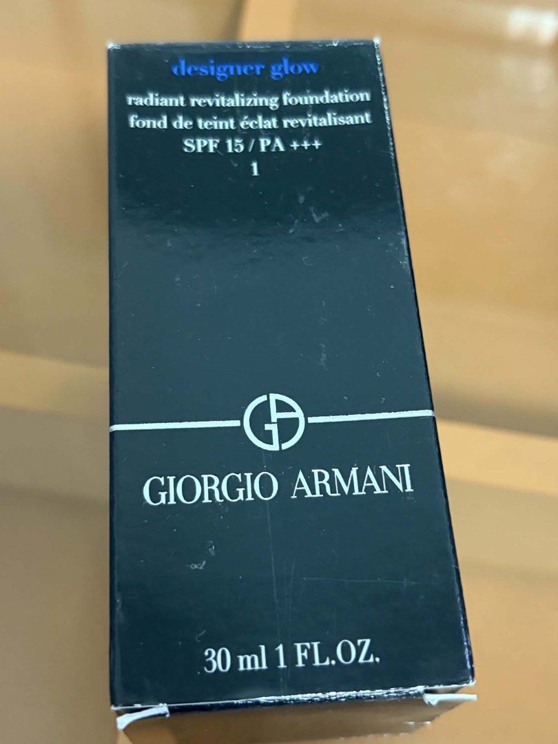 Giorgio Armani Designer Glow Shade 1 (Category: Makeup) located in Bulacan. Submitted by karisma_noverra (Listing ID 1460210763, Image 2). Description: Brand new .