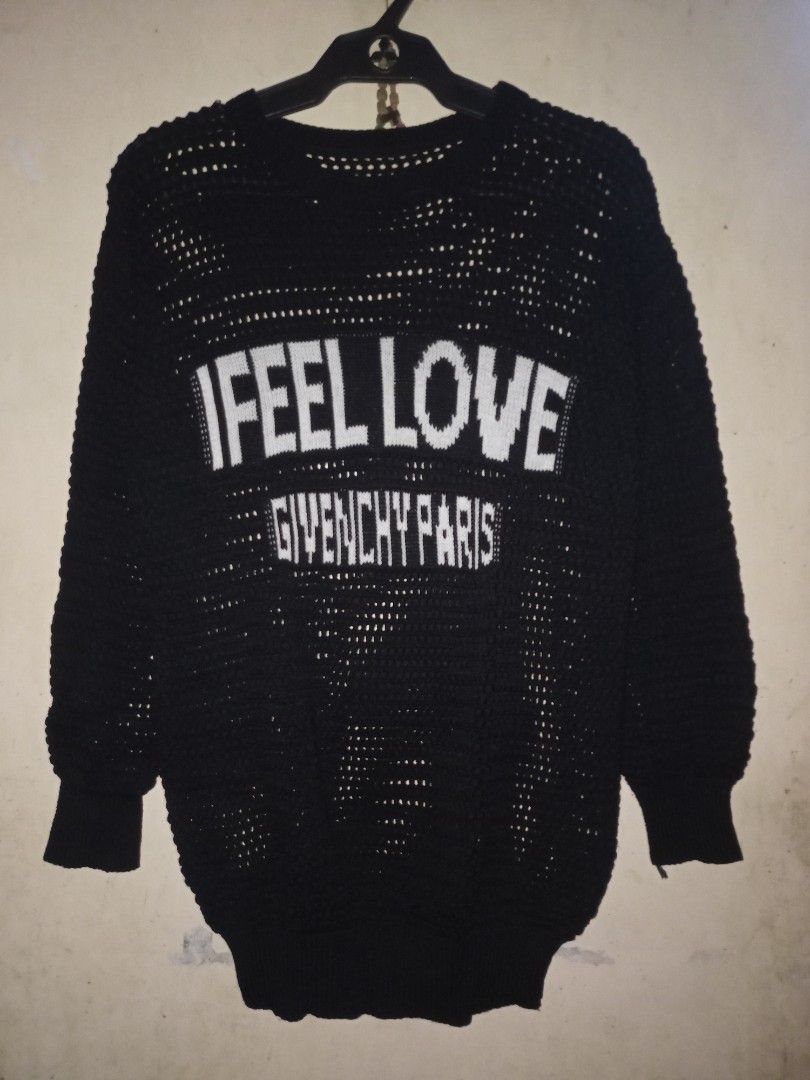 Givenchy "I feel love" knit cotton sweater (Category: Longsleeves) located in Manila. Submitted by kenny200024 (Listing ID 1460273151, Image 2). Description: Givenchy "I feel love" knit cotton sweater - medium to large - actual measurement width 18 | length 26.5 - excellent to new condition - no tags only - detail posted.