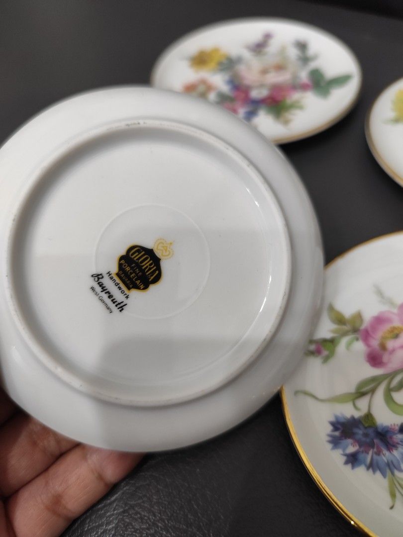 Glass Coasters Bavaria (Category: Dinnerware & Cutlery) located in Dipolog. Submitted by thriftteata (Listing ID 1460302325, Image 2). Description: vgc 4pcs set.