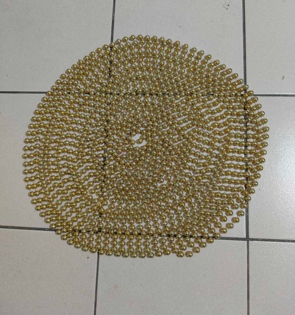 XMAS DISCOUNT!!! Gold Beaded String Garland for Christmas Tree & Holiday Decorations (Category: Other Home Decor) located in Quezon City. Submitted by oddduck02 (Listing ID 1460160648, Image 3). Description: - Round, shiny gold beads - Strung together on a thin cord - Approximate Size = 1/2in. each - Length = 64ft. & 2in. - Perfect for Christmas. - Easy to hang - Reason for selling = Cleaning house .