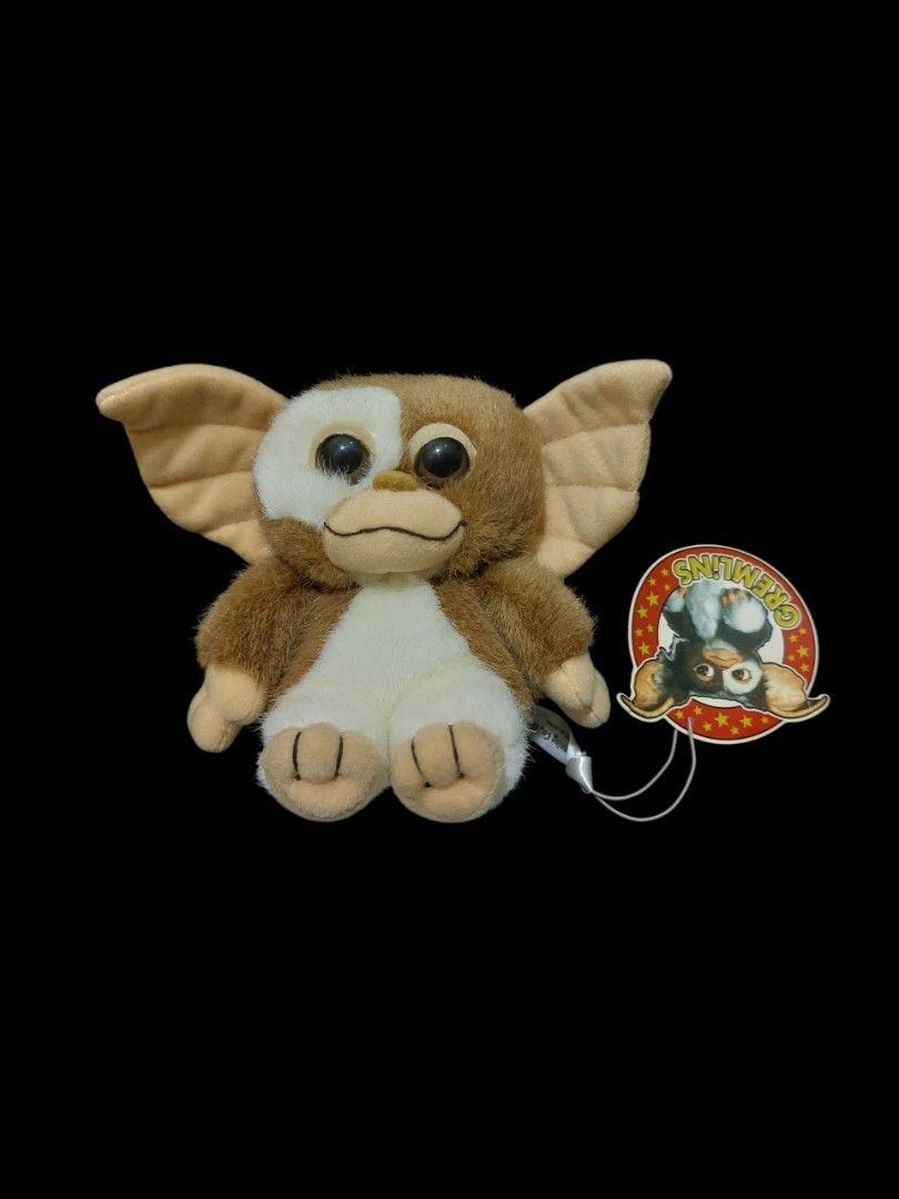 Gremlins Gizmo Plush Coin Purse (Category: Plushies & Soft Toys) located in Navotas City. Submitted by sanrio_galore (Listing ID 1460294648, Image 1). Description: ■officially licensed and manufactured by the highly regarded Japanese toy company JUN Planning Co., INC. ■2004 release ■Sold as is. ■Please note that they have been preserved indefinitely and are sold for collection purposes only. Kindly manage your expectations and see all photos prov