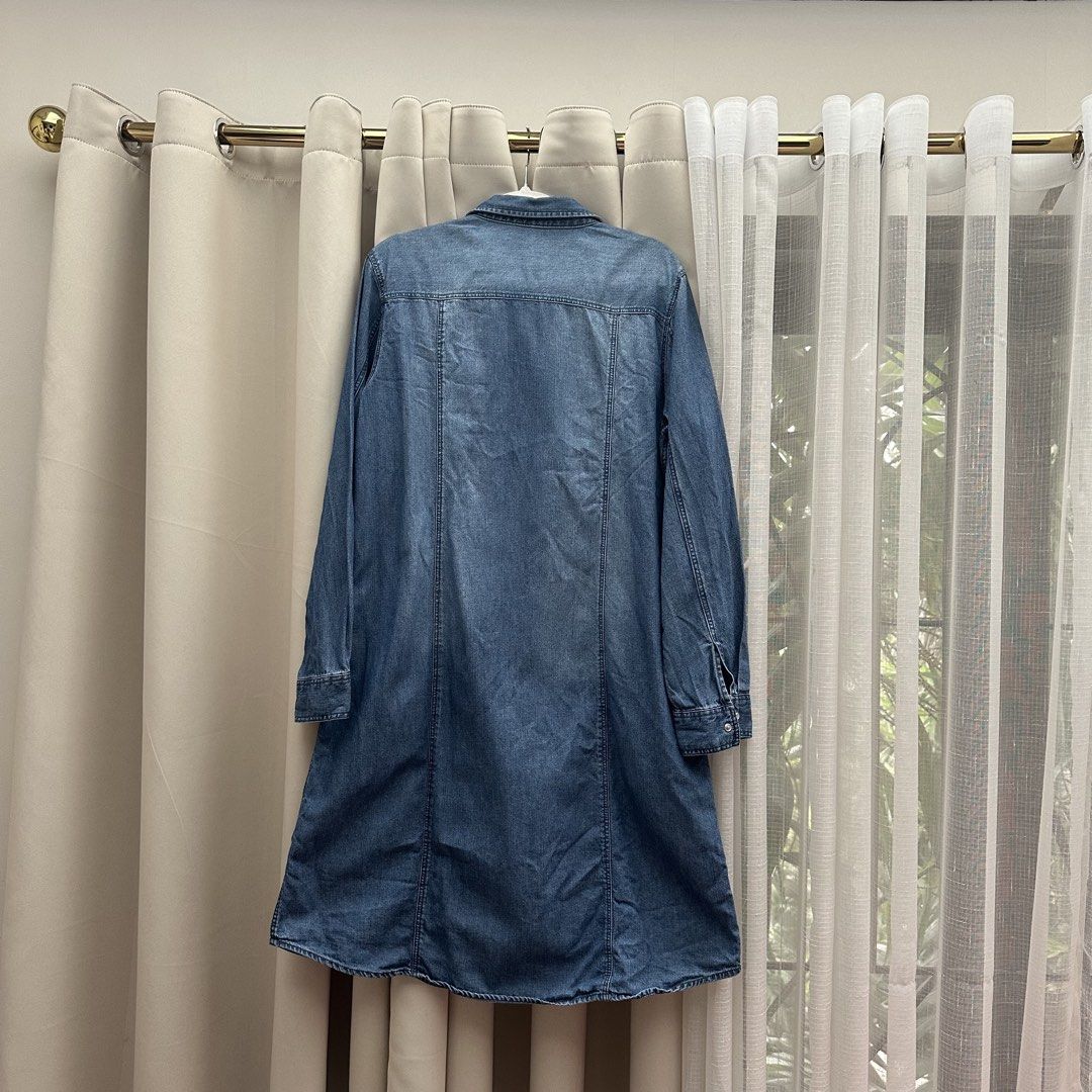GU Denim Button Down Longsleeve Dress (Category: Dresses) located in Cainta. Submitted by tooonico (Listing ID 1460219519, Image 3). Description: RFS: Decluttering MOP: GCash/Maya/Maribank/UB .