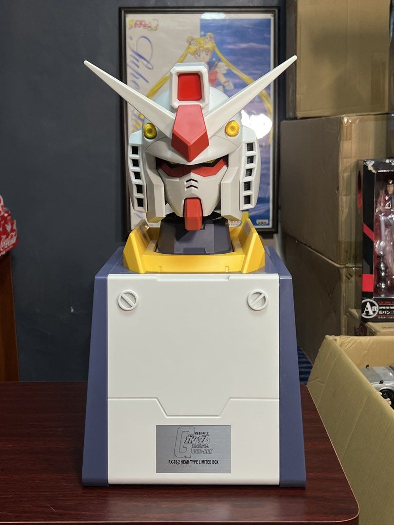 Gundam RX-78-2 Head Type Limited Box DVD-BOX (Category: Gundam & Model Kits) located in Manila. Submitted by thegreyhousemarket (Listing ID 1460294597, Image 2). Description: - RX-78-2 Gundam Head Type Limited Box (DVD-BOX version) - Comes with original packaging and manual - Large and highly detailed head sculpt - Excellent display piece for any Gundam enthusiast.