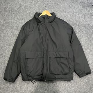 (Category: ) located in . Submitted by reworn.clo (Listing ID 1460219241, Image 1). Description: .