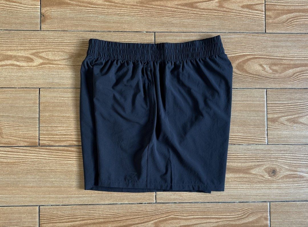 GYMSHARK WOVEN ZIP POCKET SHORTS (Category: Activewear) located in Makati City. Submitted by jnc__apparel (Listing ID 1460113347, Image 2). Description: 🏷️ GYMSHARK WOMENS WOVEN ZIP POCKET SHORTS 📌 Waist: 28-32 📌 Length: 15 📌 Size: Small on tag ~ can fits up to large 📌 Condition: Like new 📌 Color rate: 10/10 📌 Issue: None ✅ Washed and ready to wear.