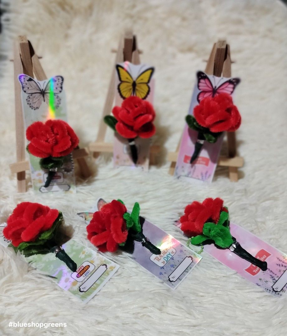 Handmade Rose Keychains for Teachers/Gifts (Category: Handmade Craft) located in Antipolo. Submitted by blueshopvintage (Listing ID 1460247457, Image 2). Description: - Handmade keychains with charming red roses and butterflies. - Special 'Happy Teacher's Day' tags available on some designs. - Perfect as unique gifts or delightful party favors. - Each piece is one-of-a-kind, offering a personal touch..