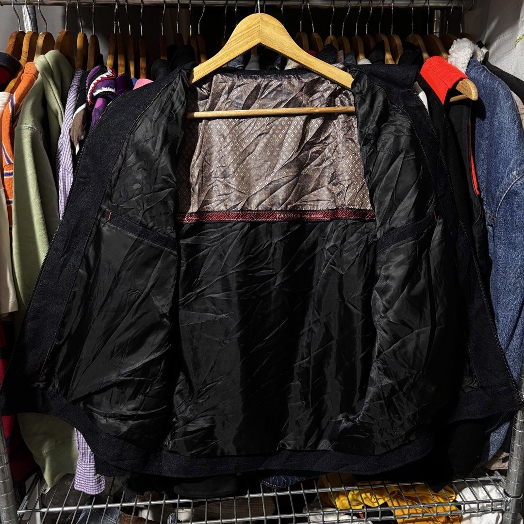 Harrington Jacket - Very Good Condition (Category: Coats, Jackets and Outerwear) located in Caloocan City. Submitted by bonsatocha43876 (Listing ID 1460252321, Image 2). Description: - Harrington Jacket - Complete Tags Attached - Width: 22 inches - Length: 27 inches - Price: 650 pesos.