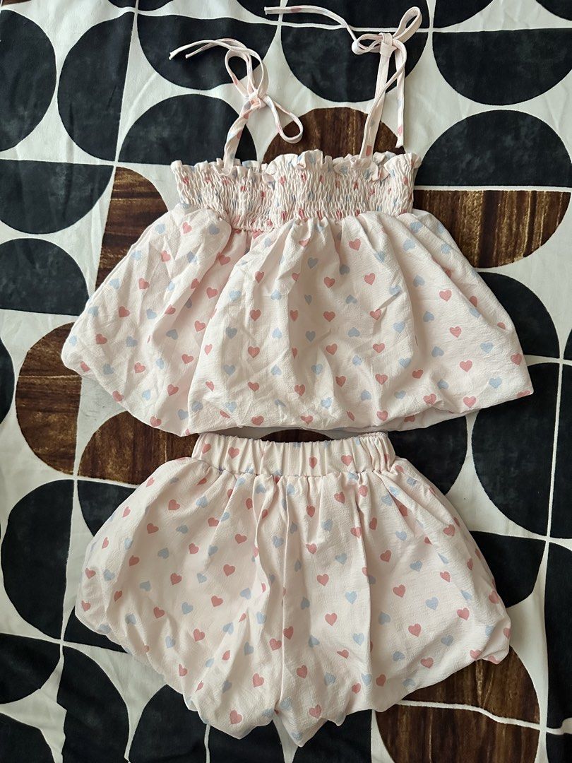 Hearts Puff Summer Set (Category: Babies & Kids Fashion) located in Makati City. Submitted by jannst (Listing ID 1460136422, Image 1). Description: .