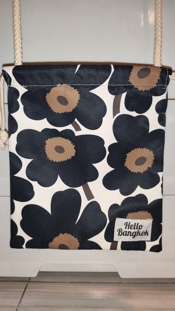 Hello Bangkok Floral Drawstring Pouch Bag (Category: Purses & Pouches) located in Manila. Submitted by jucelle (Listing ID 1460247251, Image 1). Description: Hello Bangkok Drawstring Bag 8x9.5 inches Strap: 25inches Brand New Bought in Thailand P200 only!.