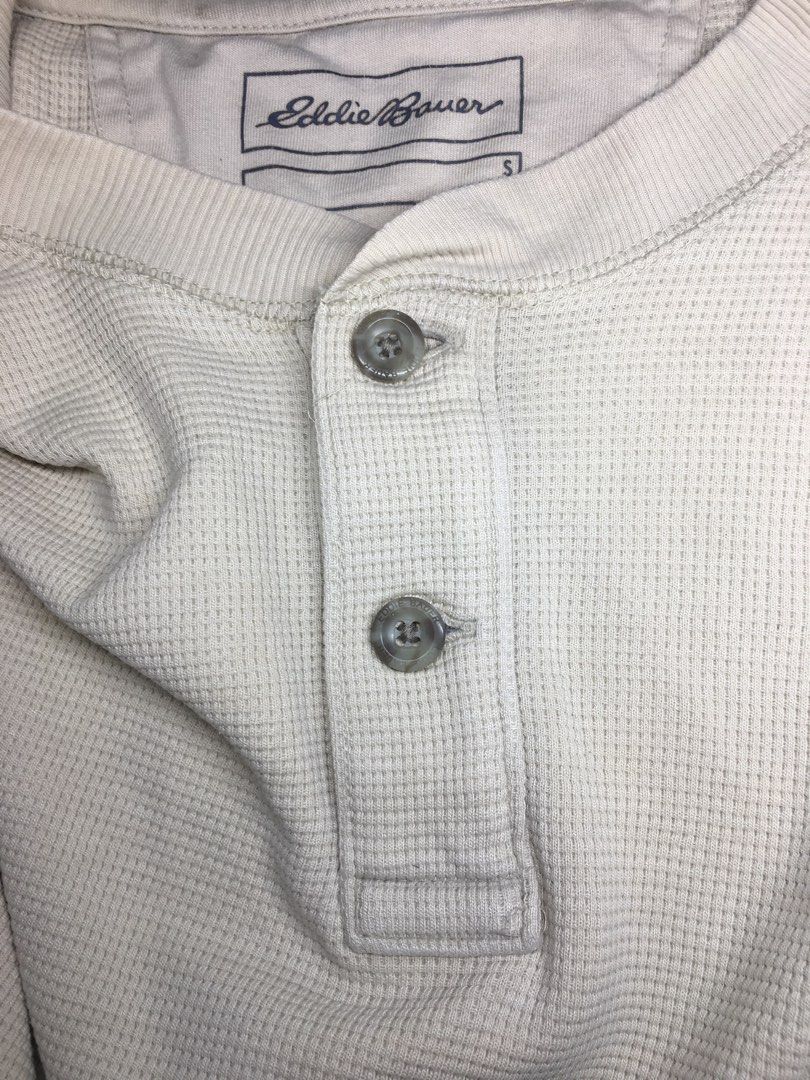 henley waffle (Category: Coats, Jackets and Outerwear) located in Manila. Submitted by rew.finds_ (Listing ID 1460170308, Image 3). Description: Details⬇️ Waffle henley long sleeve Size- S Width- 19 Length- 26 Condition: 8/10 (stain) Mine: P149 Steal: +50/100 increment Claim: 500 (automatically yours) . . . 📍Mabalacat city, Pampanga 💵 Gcash payment (payment first, no COD) 🚚 j&t Courier 🚫 no return, refund, and deleting comments ⚠️ check all y