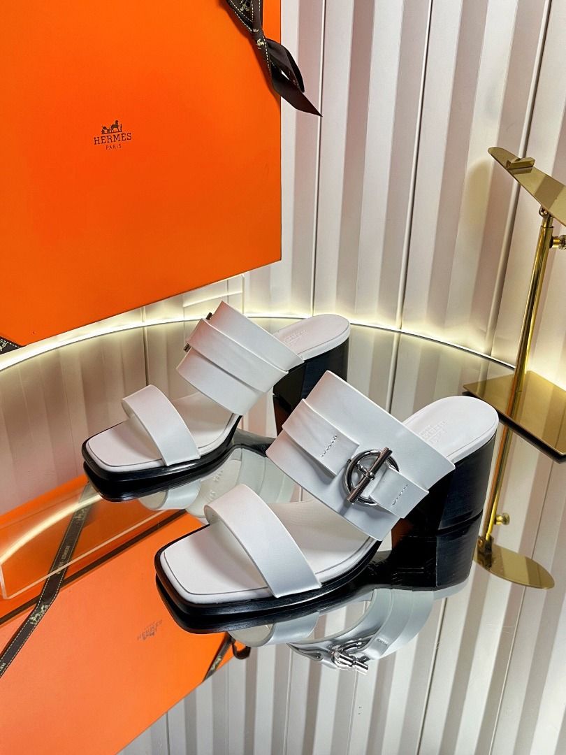 Hermes Classic Waterproof Platform Strap Thick Heel Sandals (Category: Sandals) located in Paranaque City. Submitted by marygonzal31237 (Listing ID 1460137440, Image 3). Description: .