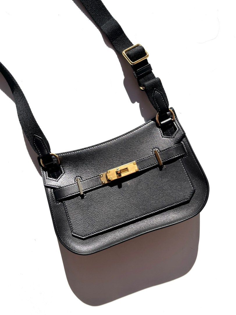 Hermès Mini Jypsiere (Category: Luxury Bags & Wallets) located in Taguig. Submitted by mainsourceph (Listing ID 1460301949, Image 2). Description: Hermès Mini Jypsiere Noir Gold Hardware Bag, Proof of Authenticity and Dustbag.