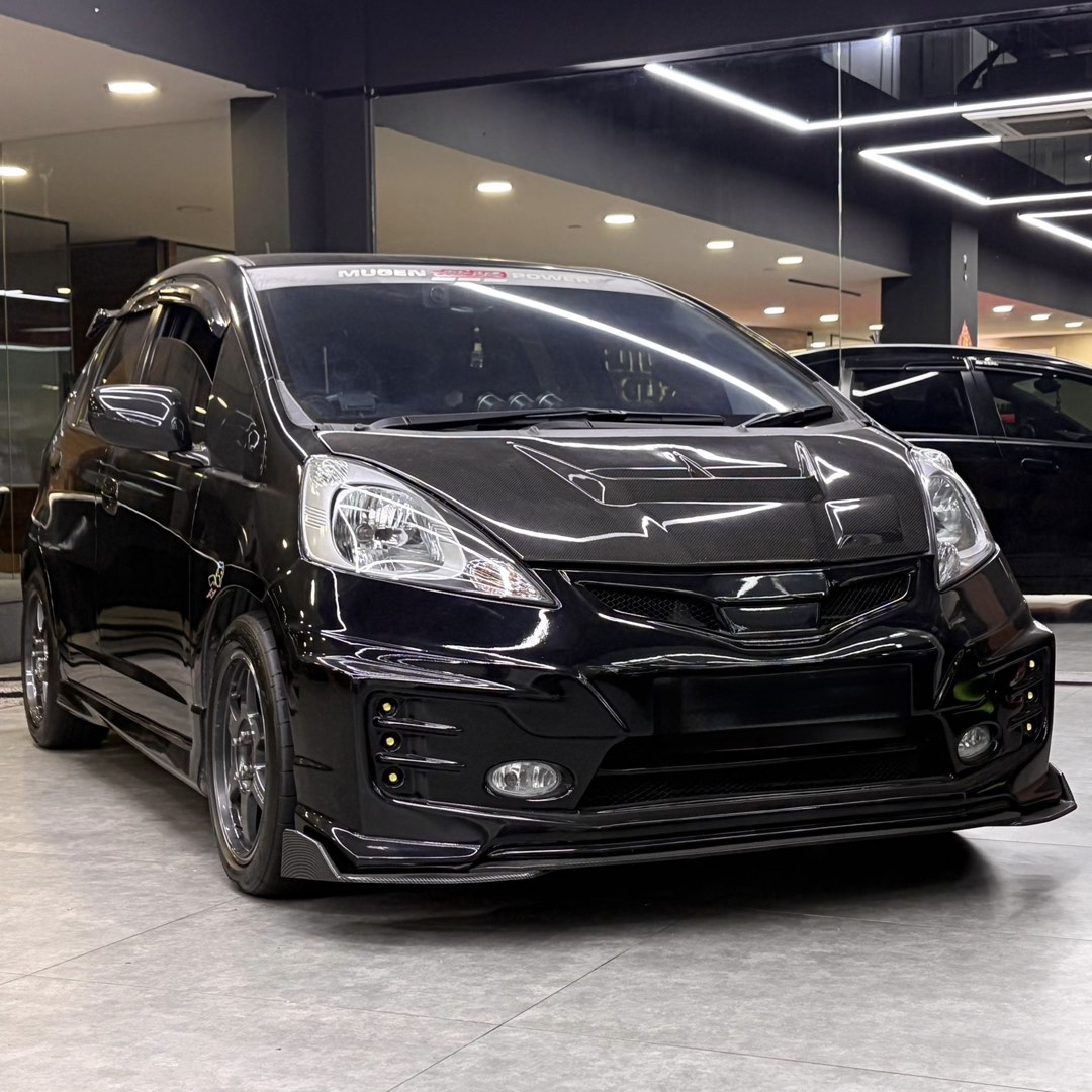 (Category: ) located in . Submitted by dreamsgmotoring (Listing ID 1366345950, Image 1). Description: .