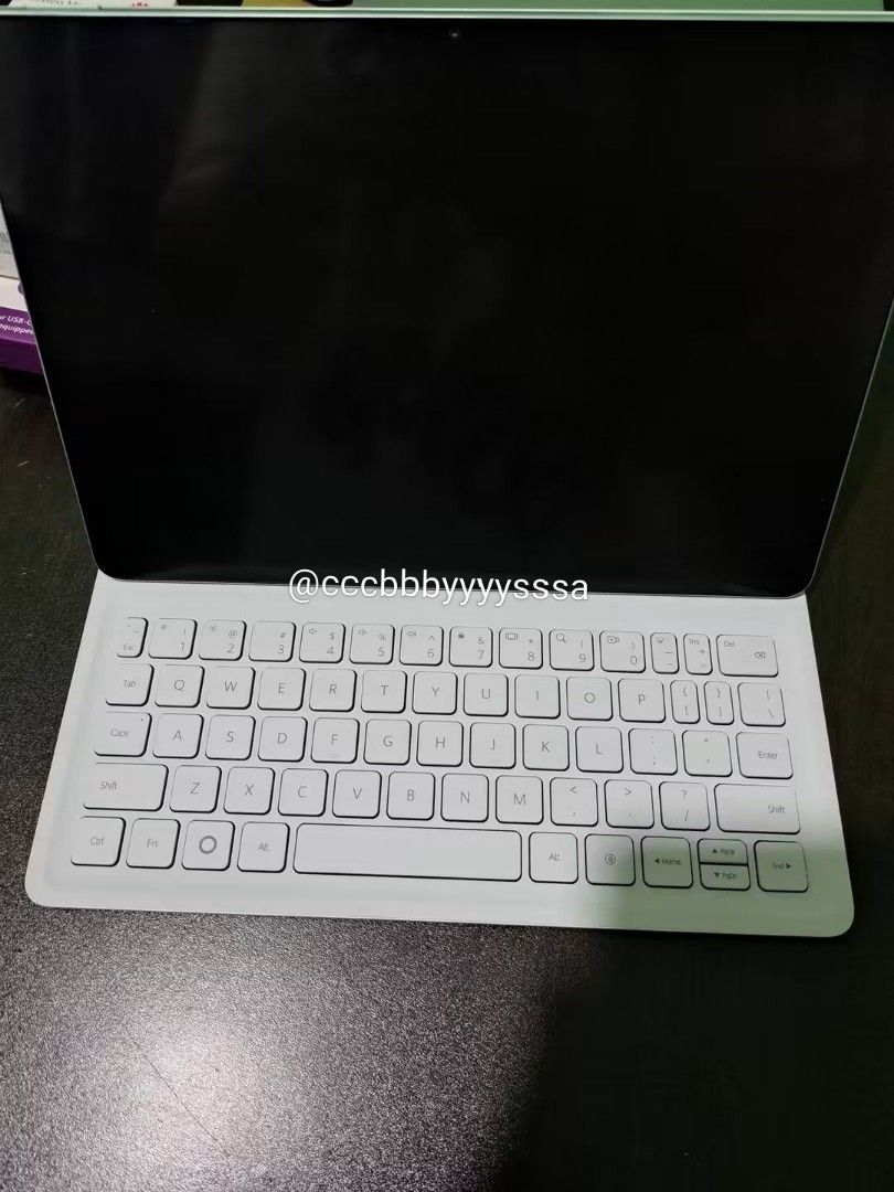 HUAWEI MatePad 11.5 S 2026 (Category: Android) located in Quezon City. Submitted by anccb (Listing ID 1460131315, Image 1). Description: FS: HUAWEI MatePad 11.5 S 2026 PaperMatte Edition | WIFI | 12GB+256GB | Green | Inbox Keyboard | Original Charger Bought brand new (last June) ✅Included na rin: -Huawei wireless mouse -Huawei M-Pencil ✅PLUS FREEBIES: -Persona 15.6" laptop bag -Persona 8 port with type C ✅️In good condition with no issues ✅RFS: f