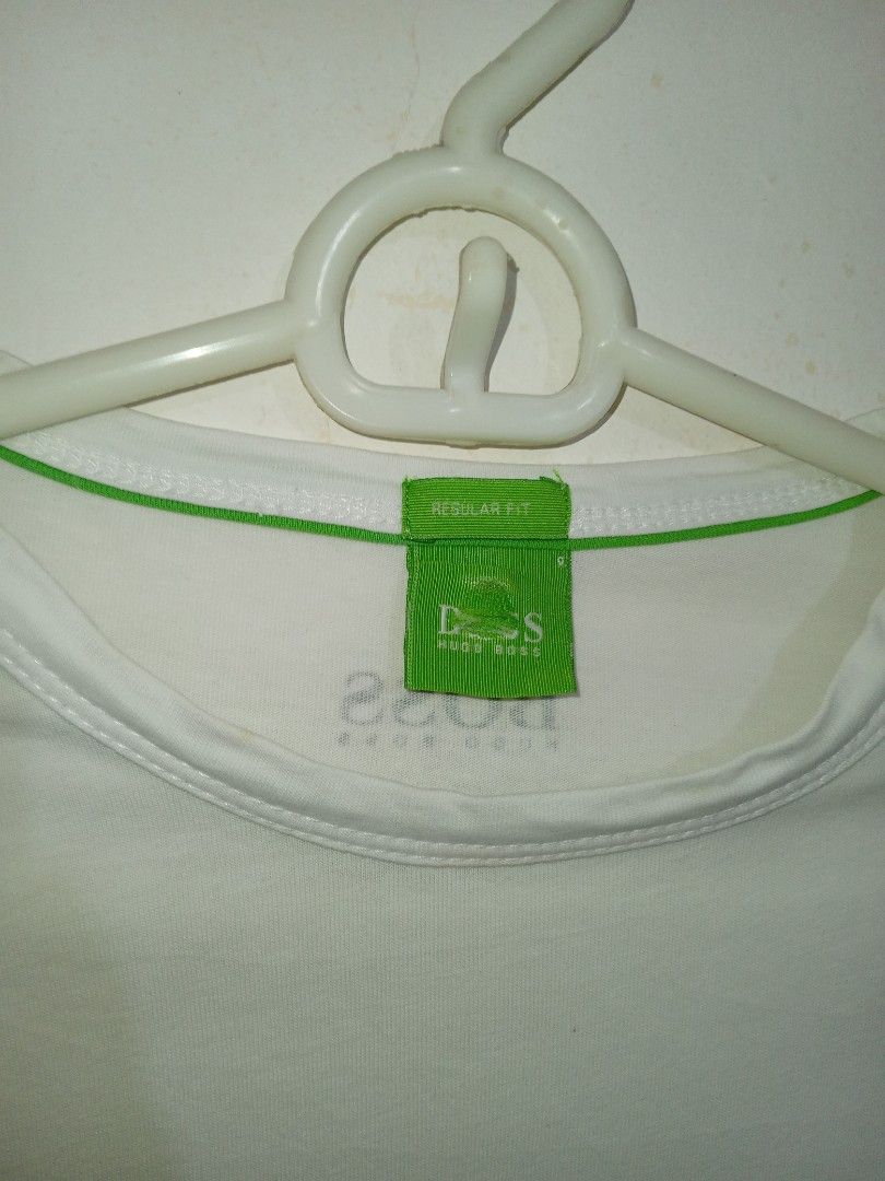 Hugo boss tshirt (Category: Tshirts & Polo Shirts ) located in Akbar. Submitted by bethlehema07352 (Listing ID 1460138882, Image 3). Description: .
