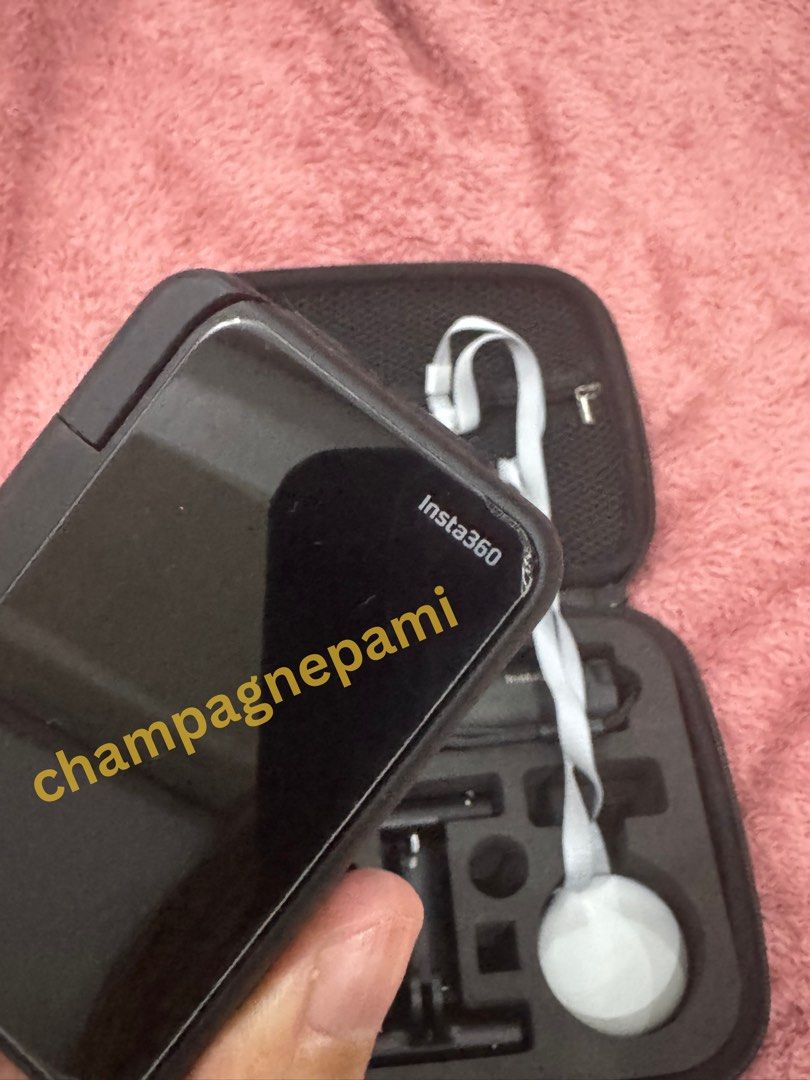 Insta360 GO Ultra Creator Bundle (Category: Video Cameras) located in Makati City. Submitted by champagnepami (Listing ID 1460173257, Image 3). Description: 🎥 FOR SALE: Insta360 GO Ultra Creator Bundle Almost New bought this Jan 2026• Complete Creator Bundle + FREE BAG! 🎁 (with box and insta360 paper bag) Note: minor scratches on tempered/protector If you’re into travel, adventures, sports, hiking, biking, beach trips, or creating content on th