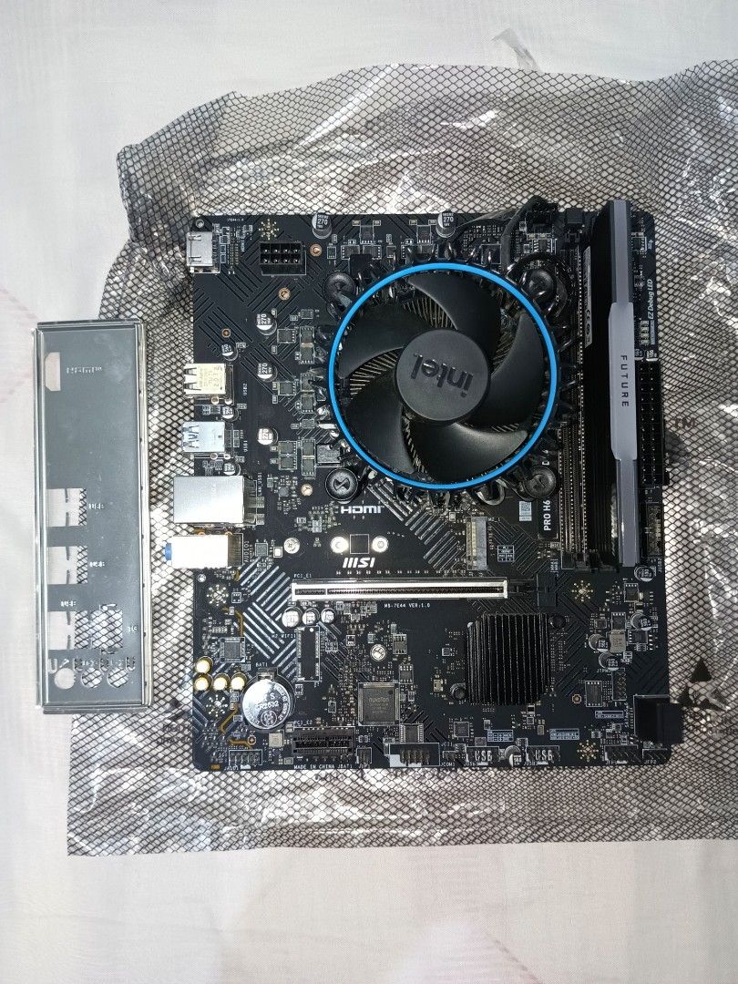 INTEL i5-12400 + MSI H610M-S DDR4 (Category: Desktops) located in Naga. Submitted by alabyuuuu (Listing ID 1460254001, Image 1). Description: 🔥 INTEL i5-12400 + MSI H610M-S DDR4 — ₱8,500 🔥 Perfect for gaming, work, school, editing, and everyday use! Great upgrade for an affordable DDR4 build. 📦 INCLUDED: ✅ Intel Core i5-12400 • 6 Cores / 12 Threads • Up to 4.4GHz Turbo • Excellent performance for gaming & productivity • Intel UHD Graphics 730 