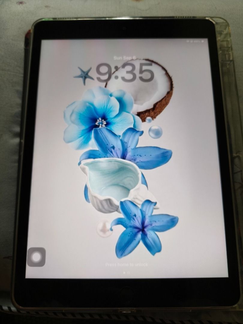 IPAD 9TH GEN (Category: iPad) located in Caloocan City. Submitted by breya (Listing ID 1460160685, Image 1). Description: Hello everyone! 🤍 I’m selling my iPad because I don’t use it anymore and naka-stock lang siya, sayang pud. 🥹 ‎ ‎I’m hoping magamit ni siya sa mas nanginahanglan. This iPad was very useful to me during my studies—especially for research, thesis, and school-related stuff. 📚✨ Since mahal ang brand new, basin kani maka-help sa 