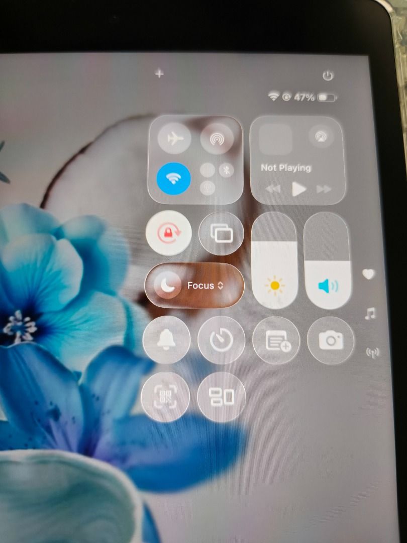 IPAD 9TH GEN (Category: iPad) located in Caloocan City. Submitted by breya (Listing ID 1460160685, Image 3). Description: Hello everyone! 🤍 I’m selling my iPad because I don’t use it anymore and naka-stock lang siya, sayang pud. 🥹 ‎ ‎I’m hoping magamit ni siya sa mas nanginahanglan. This iPad was very useful to me during my studies—especially for research, thesis, and school-related stuff. 📚✨ Since mahal ang brand new, basin kani maka-help sa 