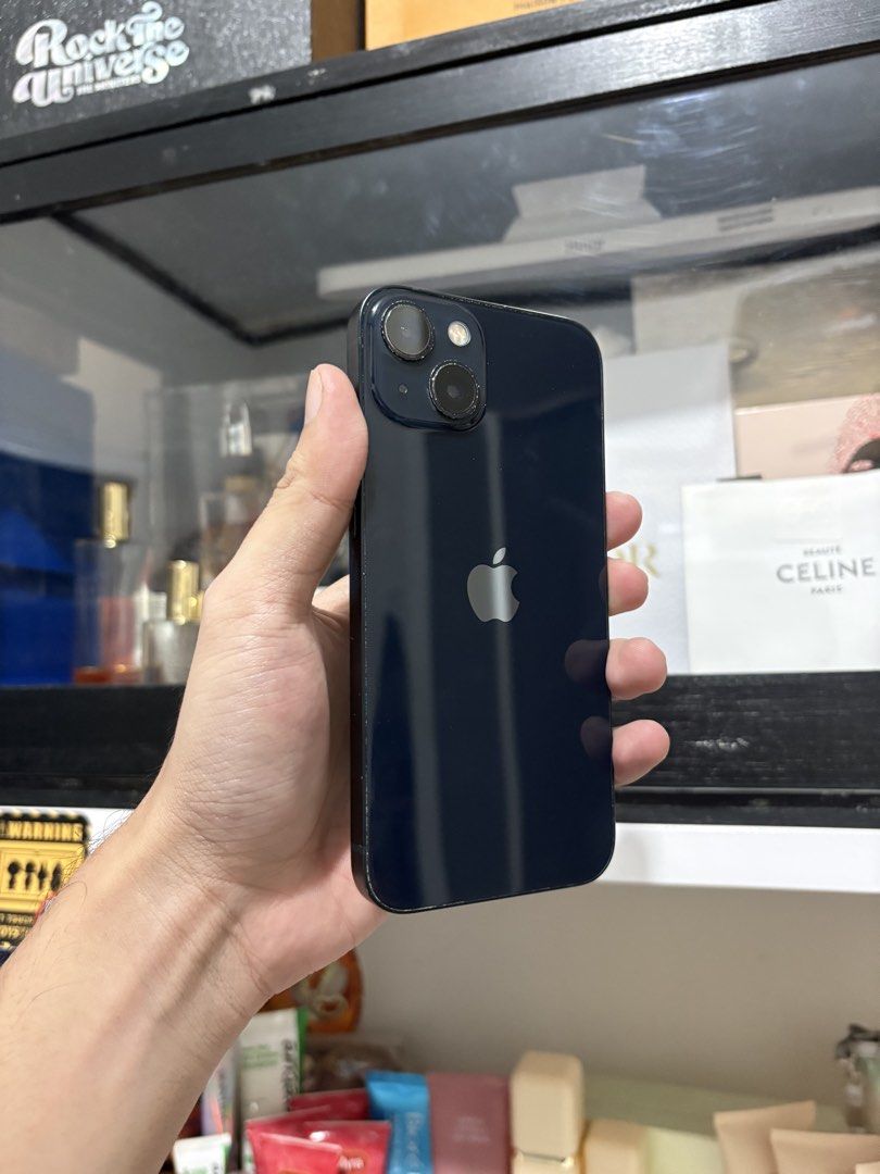 iphone 13 midnight black (Category: iPhone 13 Series) located in General Trias. Submitted by iiamjh (Listing ID 1460277584, Image 3). Description: FOR SALE: iPhone 13 📱 ABENSON Purchased ✅ I’m selling it for only ₱16500 only ‼️ • Color: Midnight/Dark Blue • 128 GB & 84 battery health • any sim ✅ • Still in good working condition✅ • Camera and buttons are working✅ • Smooth performance and great for daily use✅ • With orig box and cord ✅ • Full cer