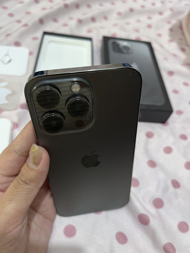 Iphone 13 pro 256gb openline (Category: iPhone 13 Series) located in Antipolo. Submitted by euntak (Listing ID 1460215079, Image 2). Description: Iphone 13 pro 256gb Available on october 15 Open line 77 batt health makunat pa din With original cord Small tiny hairline sa screen. Pero hindi po basag. no history of repair. Free cases na din po 😊 Rfs: upgrade Hello! Selling my personal well loved phone. Please see photos or pm me for details. I wil