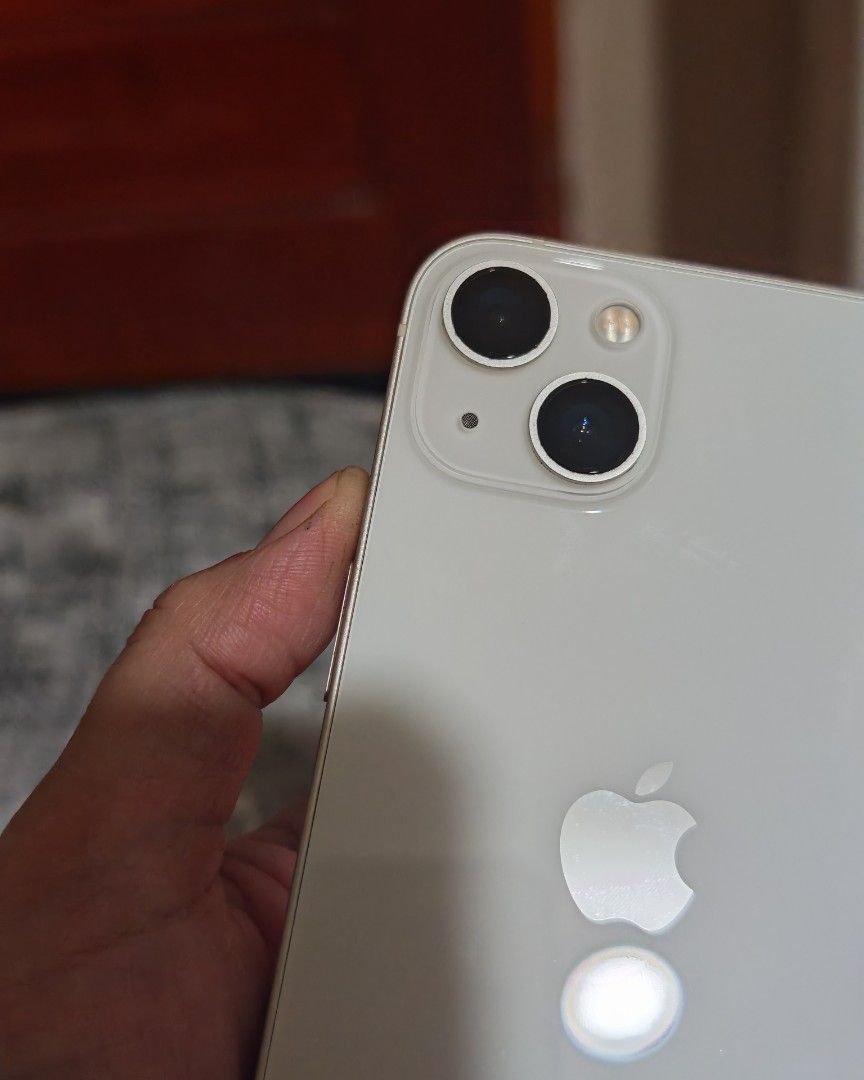 Iphone 13 Starlight 128gb (Category: iPhone 13 Series) located in Manila. Submitted by anj2123 (Listing ID 1460116560, Image 1). Description: IPhone 13 starlight 128gb 90% Battery Health true tone ✓ face id ✓ any sim ✓ all working no issue complete with box and adaptor 1 case free Loc: Manggahan,Gen tri .