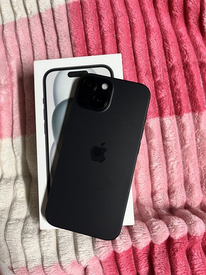 iPhone 15 (Category: iPhone 15 Series) located in Alaminos. Submitted by safetiger_fe542c (Listing ID 1460157519, Image 2). Description: Including box and cable.