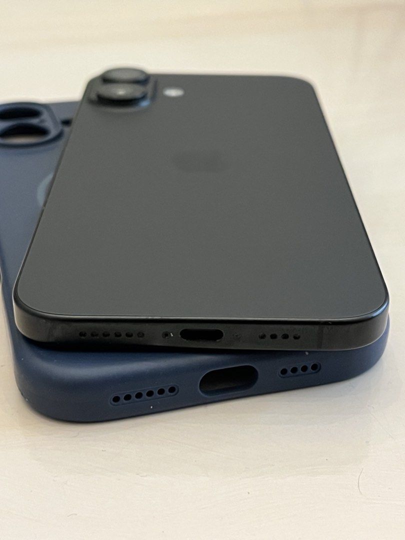 IPHONE 16 PLUS 128GB FU (Category: iPhone 16 Series) located in Dagupan City. Submitted by jagaray_ (Listing ID 1460288081, Image 2). Description: iPhone 16 Plus (Black) • 128GB Storage • ZP/A (Local Variant) • Factory Unlocked ( Any sim ) • NTC Approved 🇵🇭 • 89% Battery Health 🔋 • iOS 26.5 • Face id & Truetone ✅ No history of repair No dents but has paintchips (normal sa color) and Minor scratches sa screen Comes with Original Cord, Case and 