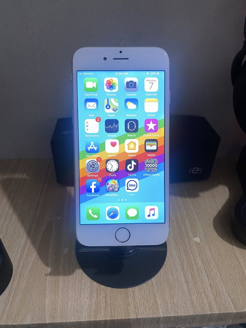 iphone 6 64gb (Category: iPhone 6 Series) located in Cavite. Submitted by laliswagg (Listing ID 1460128485, Image 3). Description: 📱 iPhone 6 64GB – Openline ✅ Openline / All SIM ✅ You can use your own iCloud / Apple ID 🔋 100% Battery Health (replaced battery) 🎵 64GB – Can store lots of music, photos & files 🎧 Headphone Jack ✅ ✨ No dents 💯 No issues / Fully working 📦 Inclusions: charging cord and Case 📍 Location: Dasmariñas, Cavite 🤝 Meet