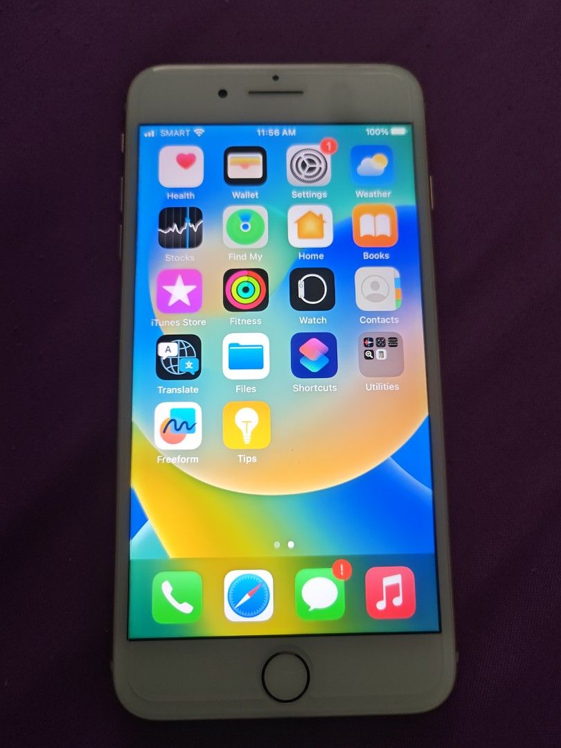 iphone 8 plus 256gb (Category: iPhone 8 Series) located in Quezon City. Submitted by olxph_560877595 (Listing ID 1460139593, Image 1). Description: iphone 8 plus 256gb rose gold all orig, no repairs, still orig battery no issue no sim restrictions QC near AbsCbn pick up.
