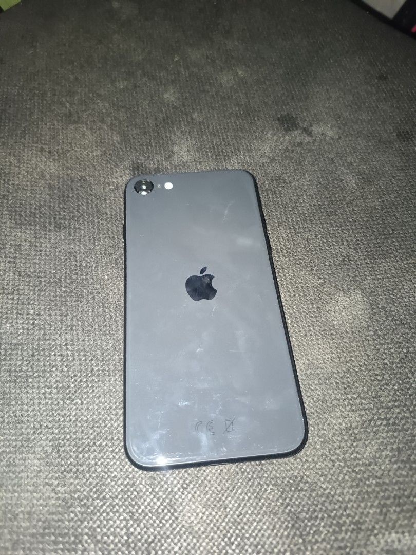 Iphone se 2nd generation (Category: iPhone SE Series) located in Manila. Submitted by rarewater_ded14a (Listing ID 1460277499, Image 2). Description: negotiable another details: 64gb and wifi use issue:none.