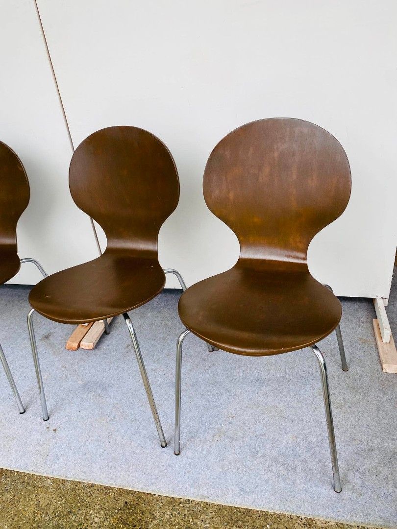 "JAPAN SURPLUS" 4PCS STACKABLE BENTWOOD CHAIRS (Category: Announcements) located in Bustos. Submitted by mherzkie05 (Listing ID 1460233278, Image 3). Description: "JAPAN SURPLUS" 4PCS STACKABLE BENTWOOD CHAIRS SIZE: 17L" x 17W" x 18Sh" x 34H" inches (AS-IS ITEM) IN GOOD CONDITION.