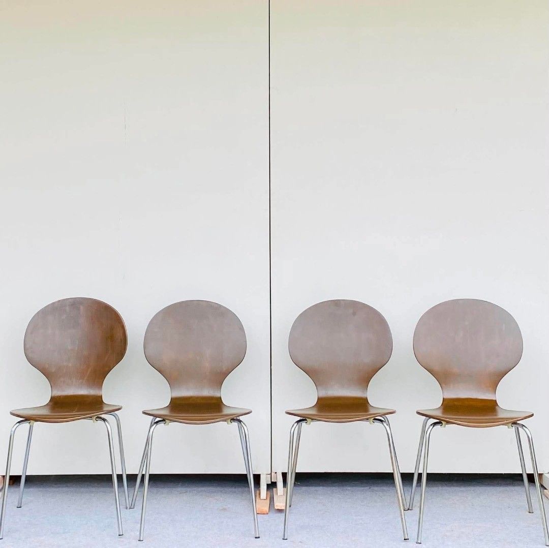 "JAPAN SURPLUS" 4PCS STACKABLE BENTWOOD CHAIRS (Category: Announcements) located in Bustos. Submitted by mherzkie05 (Listing ID 1460233278, Image 1). Description: "JAPAN SURPLUS" 4PCS STACKABLE BENTWOOD CHAIRS SIZE: 17L" x 17W" x 18Sh" x 34H" inches (AS-IS ITEM) IN GOOD CONDITION.