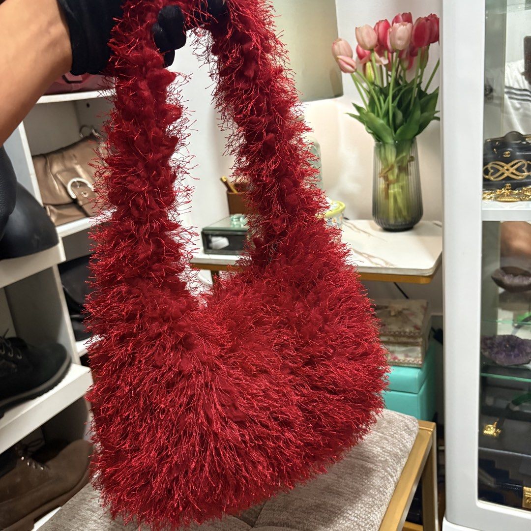 Japan Ted Fur shoulder bag / hobo bag (Category: Shoulder Bags) located in Binangonan. Submitted by makoleksyon (Listing ID 1460290621, Image 3). Description: Excellent condition Like new No flaws Size : H-10x W-13 x D-3 inches Bought in Japan.