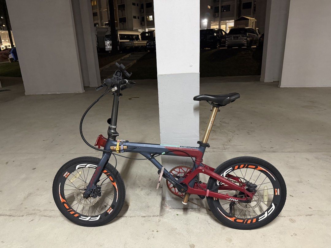 JAVA NEO 2 (Category: Bicycles) located in Singapore. Submitted by dexrsa50392 (Listing ID 1460177149, Image 1). Description: JAVA NEO 2 Foldable bike Shimano Altus.